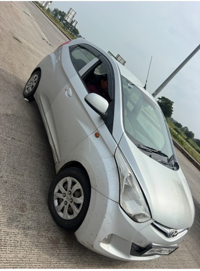Second-hand 2015 Hyundai EON Sportz for sale in Washim-1