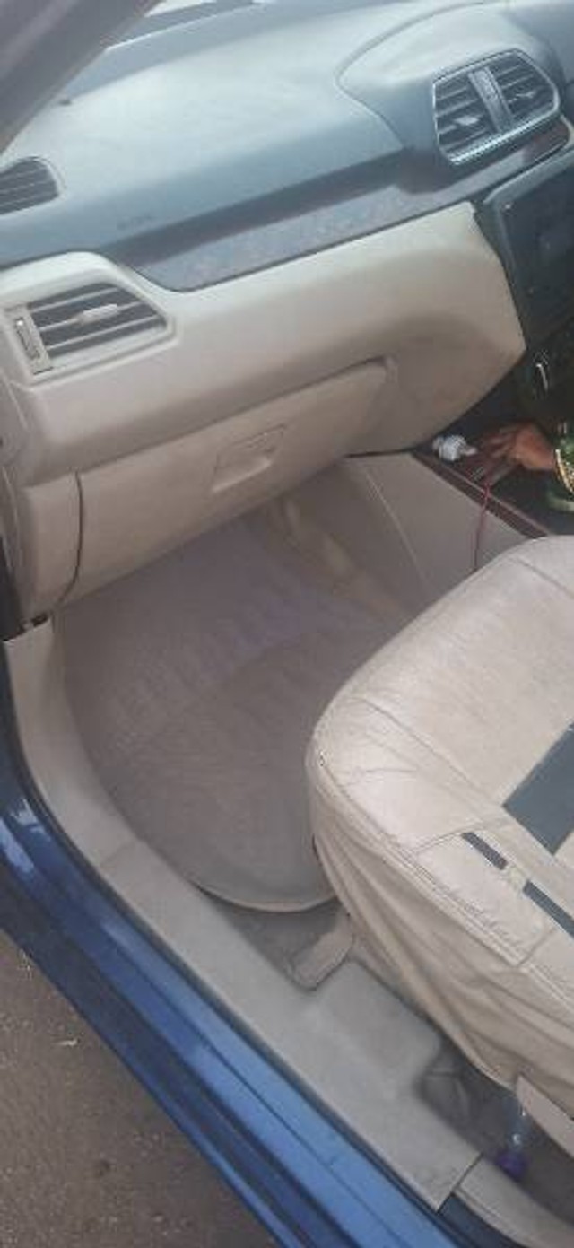 Second-hand 2017 Maruti Suzuki Swift Dzire AMT VDI for sale in Amravati-3