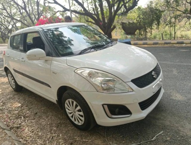 Second-hand 2017 Maruti Swift VXI Optional for sale in Gulbarga-4
