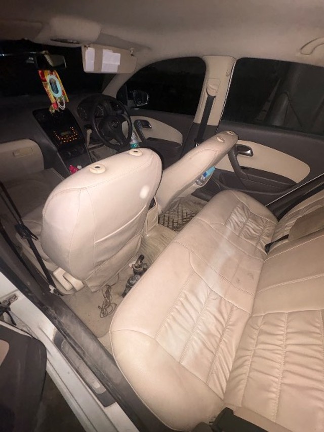 Second-hand 2011 Volkswagen Vento IPL II Petrol Highline AT for sale in Kashipur-3