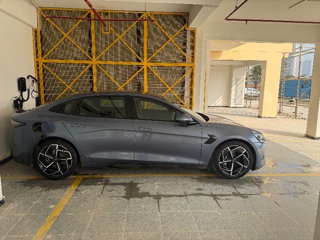 Second-hand 2024 BYD Seal Premium Range for sale in Lucknow-1