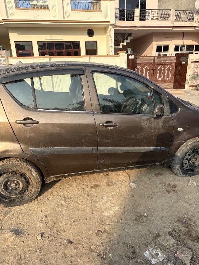 Second-hand 2010 Maruti Suzuki Ritz LXI for sale in Bathinda-1