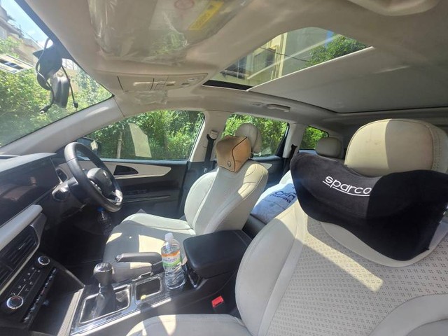 Second-hand 2023 Mahindra XUV700 AX5 BSVI for sale in Bhubaneswar-2