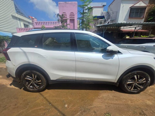 Second-hand 2023 Mahindra XUV700 AX5 BSVI for sale in Bhubaneswar-1
