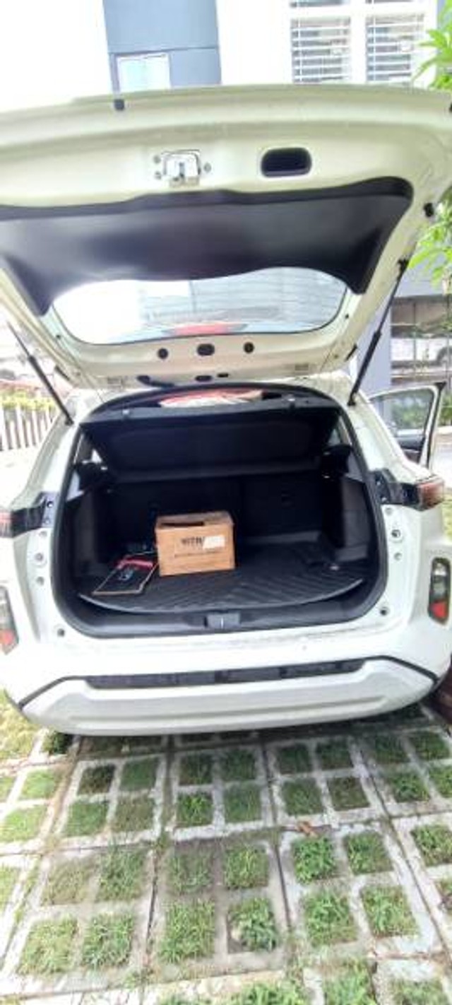 Second-hand 2024 Maruti Suzuki Grand Vitara Sigma for sale in Kolkata-4