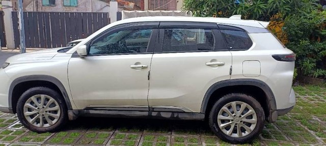 Second-hand 2024 Maruti Suzuki Grand Vitara Sigma for sale in Kolkata-3