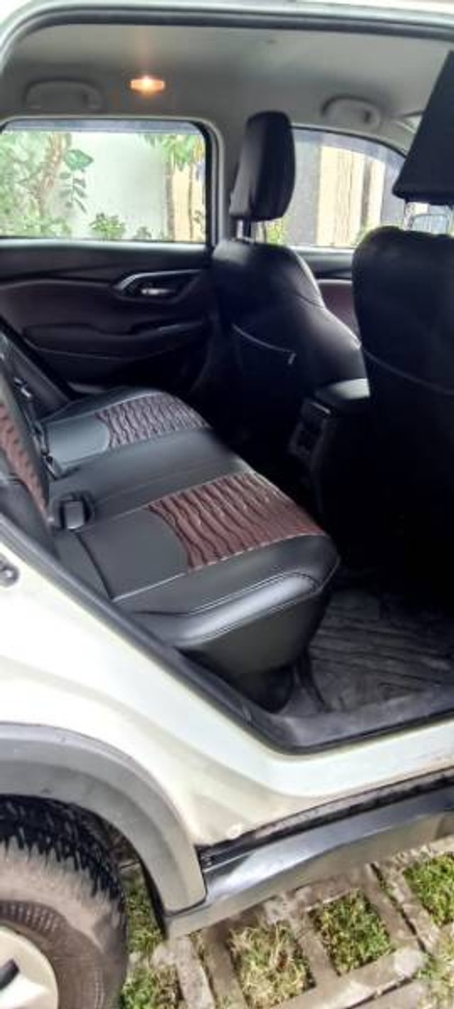 Second-hand 2024 Maruti Suzuki Grand Vitara Sigma for sale in Kolkata-8