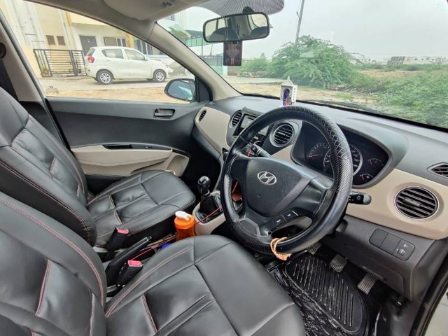 Second-hand 2015 Hyundai Grand i10 Magna for sale in Surendranagar-1