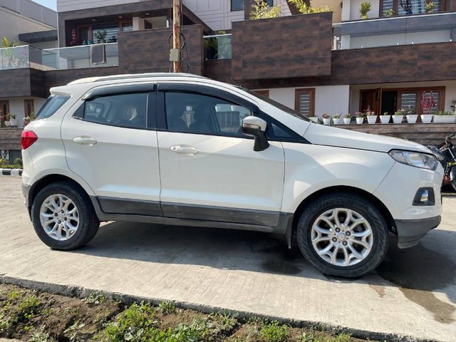Second-hand 2015 Ford Ecosport 1.5 DV5 MT Titanium for sale in Rudrapur-1