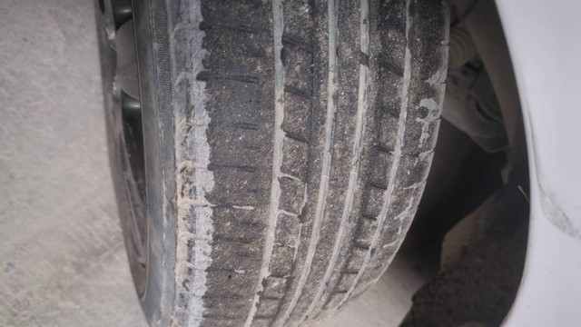 Second-hand 2011 Volkswagen Vento Petrol Trendline for sale in Gurgaon-12