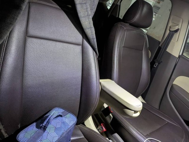 Second-hand 2011 Volkswagen Vento Petrol Trendline for sale in Gurgaon-3