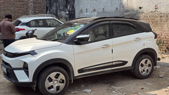 Second-hand 2025 Tata Nexon Smart Plus CNG for sale in Manesar-8