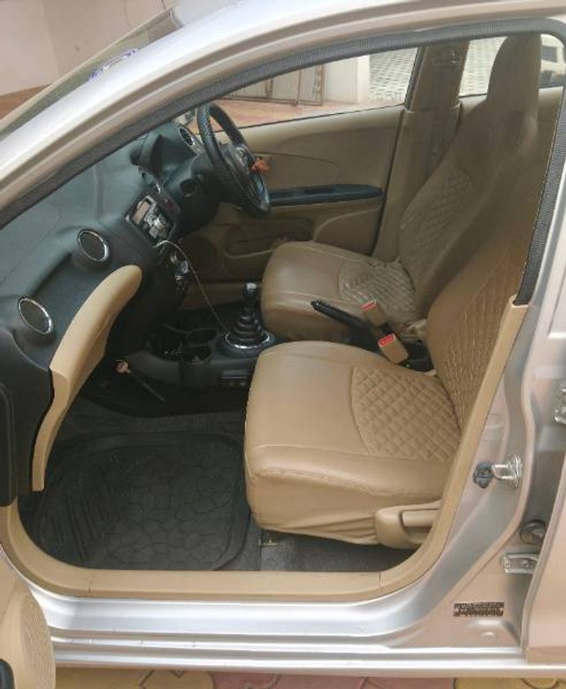 Second-hand 2015 Honda Amaze S i-Vtech for sale in Bathinda-9