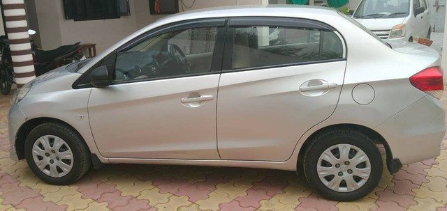 Second-hand 2015 Honda Amaze S i-Vtech for sale in Bathinda-3