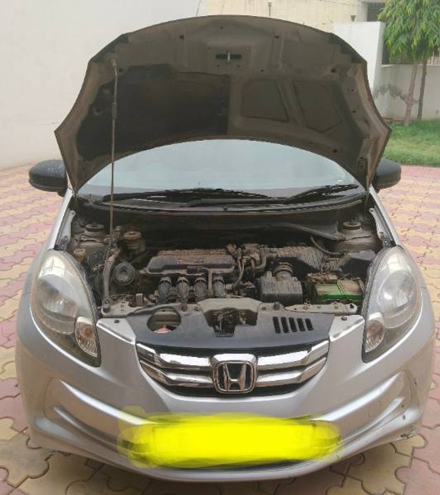 Second-hand 2015 Honda Amaze S i-Vtech for sale in Bathinda-4