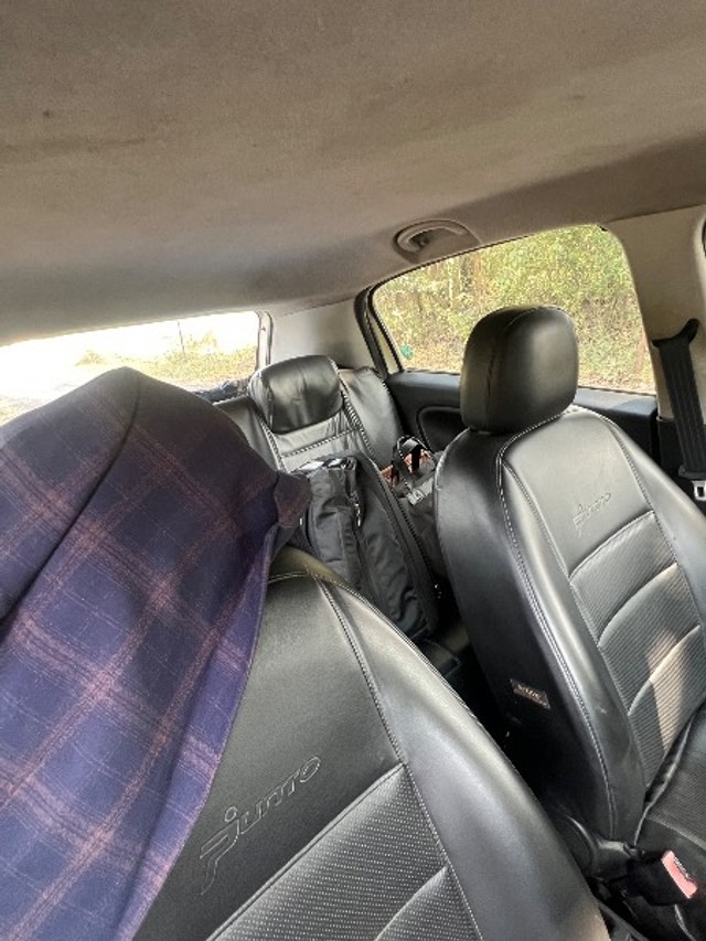 Second-hand 2011 Fiat Punto 1.3 Active for sale in Mumbai-7