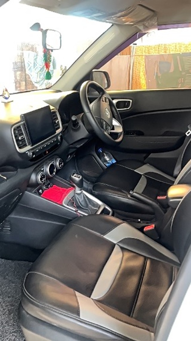 Second-hand 2020 Hyundai Venue SX Turbo iMT for sale in Theni-3