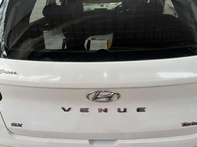 Second-hand 2020 Hyundai Venue SX Turbo iMT for sale in Theni-2
