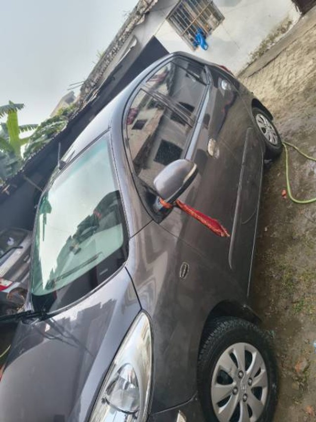 Hyundai i10 Sportz Second-hand 2012 Hyundai i10 Sportz for sale in Hajipur-1