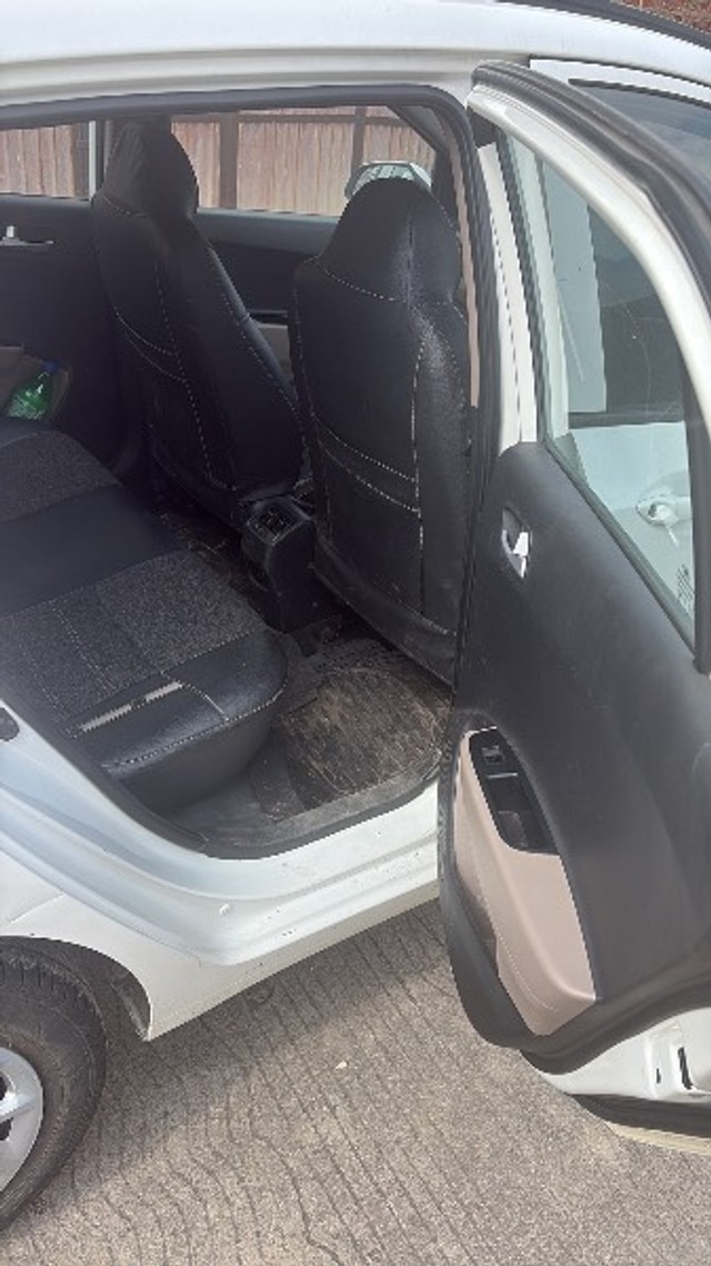 Second-hand 2017 Hyundai Grand i10 Sportz for sale in Morbi-5