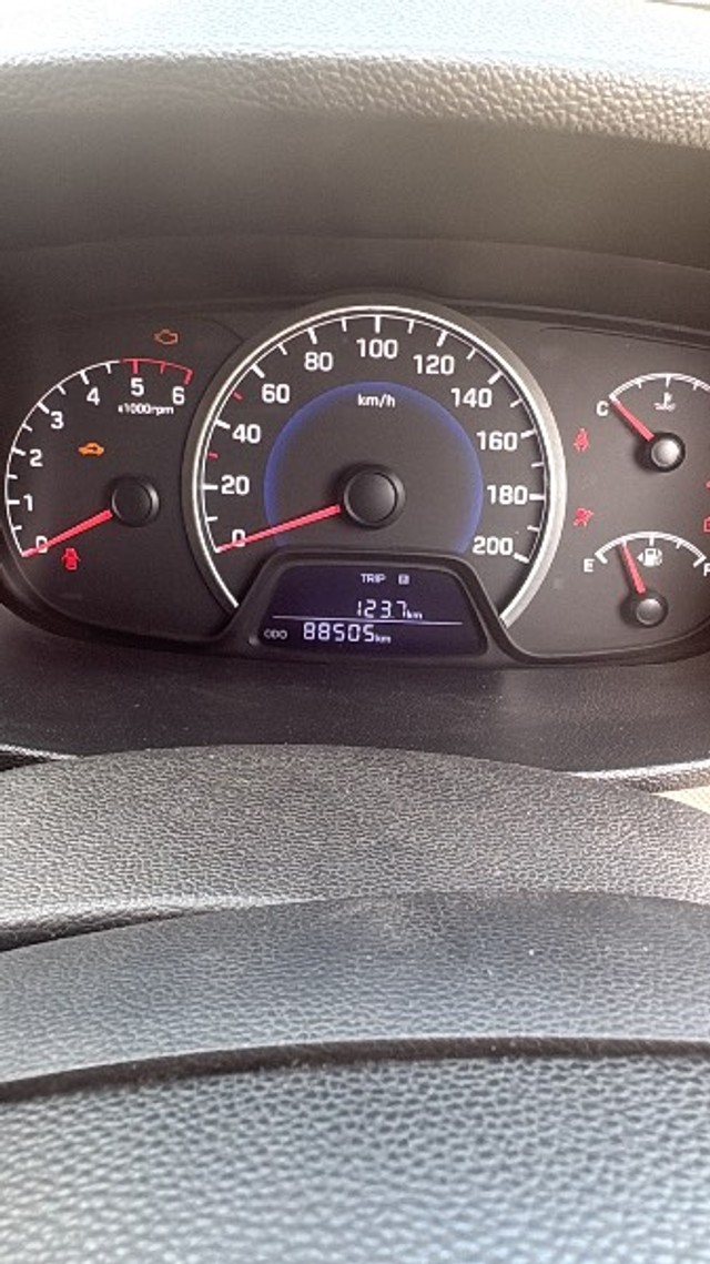 Second-hand 2017 Hyundai Grand i10 Sportz for sale in Morbi-1