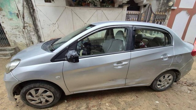 Second-hand 2014 Honda Amaze S i-Dtech for sale in Gorakhpur-2