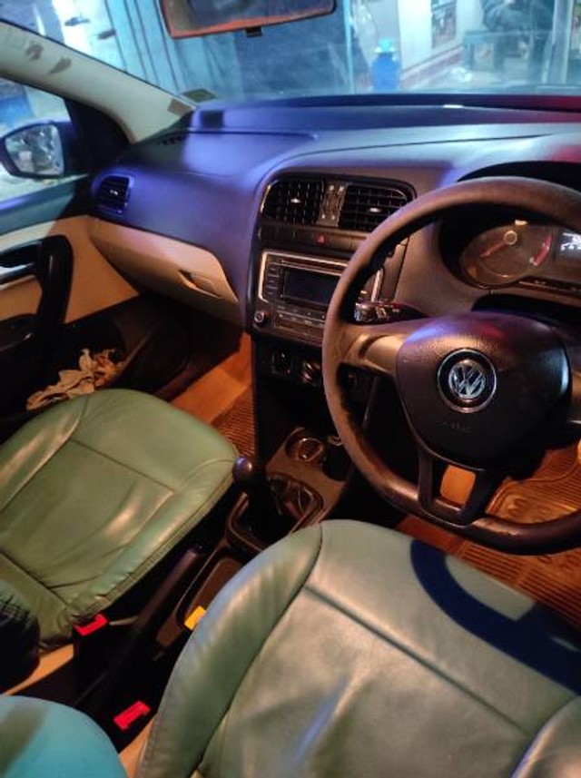 Second-hand 2016 Volkswagen Ameo 1.2 MPI Comfortline for sale in Kolkata-5