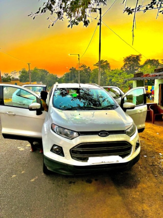 Ford Ecosport 1.5 DV5 MT Titanium Second-hand 2014 Ford Ecosport 1.5 DV5 MT Titanium for sale in Jamshedpur-2