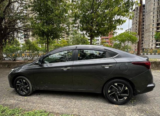 Second-hand 2021 Hyundai Verna SX Opt AT Diesel for sale in Gautam Buddha Nagar-3