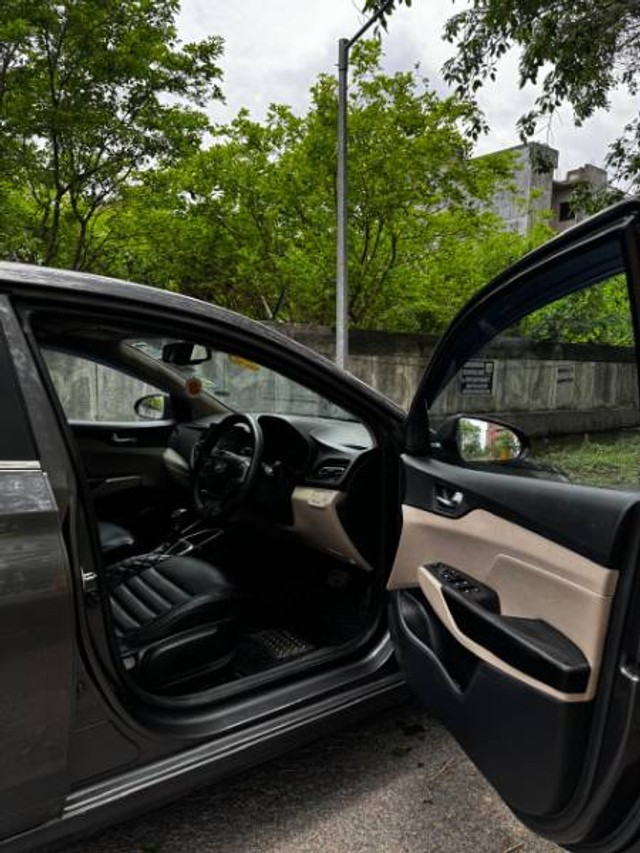 Second-hand 2021 Hyundai Verna SX Opt AT Diesel for sale in Gautam Buddha Nagar-6