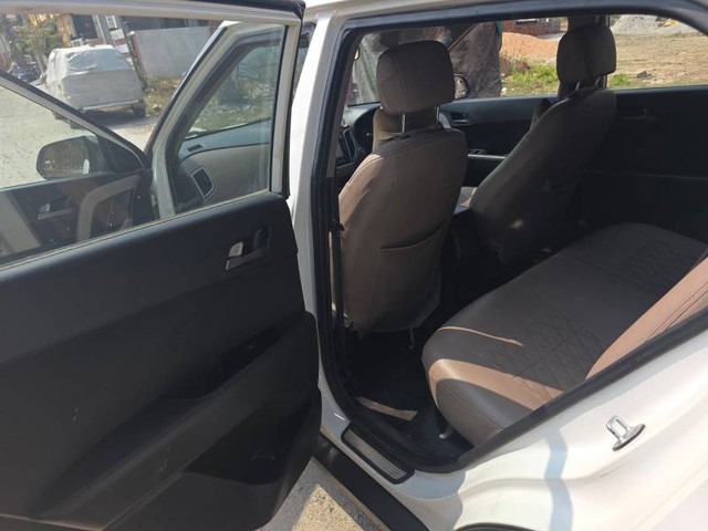 Second-hand 2016 Hyundai Creta 1.6 VTVT SX Plus for sale in Secunderabad-4