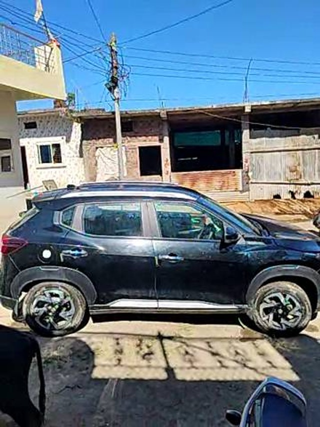 Second-hand 2022 Nissan Magnite XV BSVI for sale in Indore-1