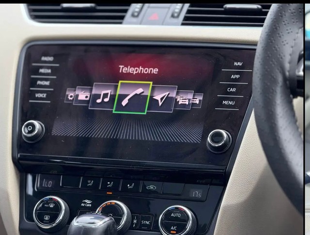 Second-hand 2018 Skoda Octavia 1.8 TSI AT L K for sale in Bhiwadi-7