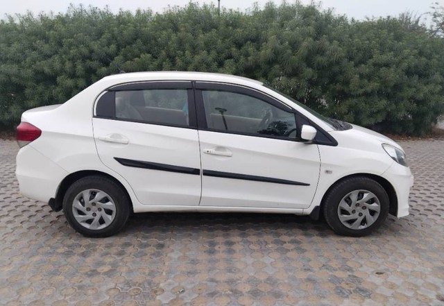 Honda Amaze S i-Dtech Second-hand 2015 Honda Amaze S i-Dtech for sale in Sri Muktsar Sahib-1