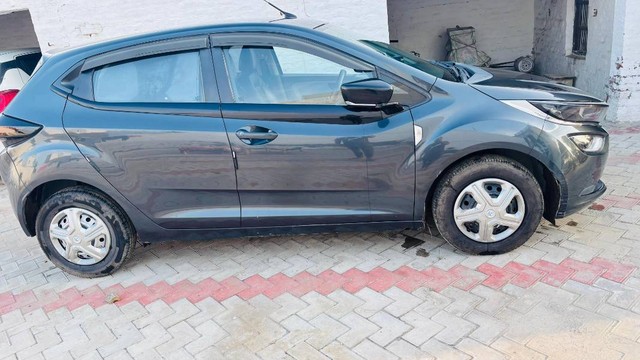 Second-hand 2020 Tata Altroz XM for sale in Panipat-1