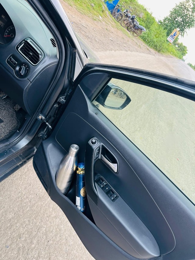 Second-hand 2018 Volkswagen Ameo 1.5 TDI Comfortline for sale in Rajkot-3