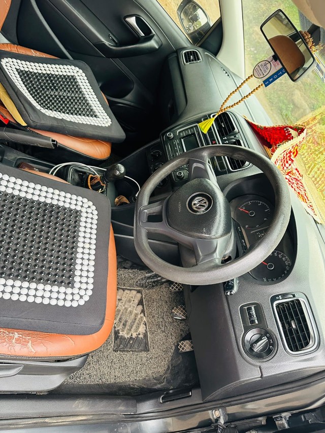 Second-hand 2018 Volkswagen Ameo 1.5 TDI Comfortline for sale in Rajkot-2