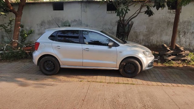 Second-hand 2015 Volkswagen Polo 1.5 TDI Comfortline for sale in Nagpur-4