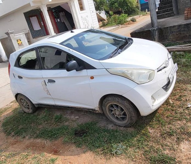 Second-hand 2012 Hyundai EON Magna for sale in Tiruvannamalai-1