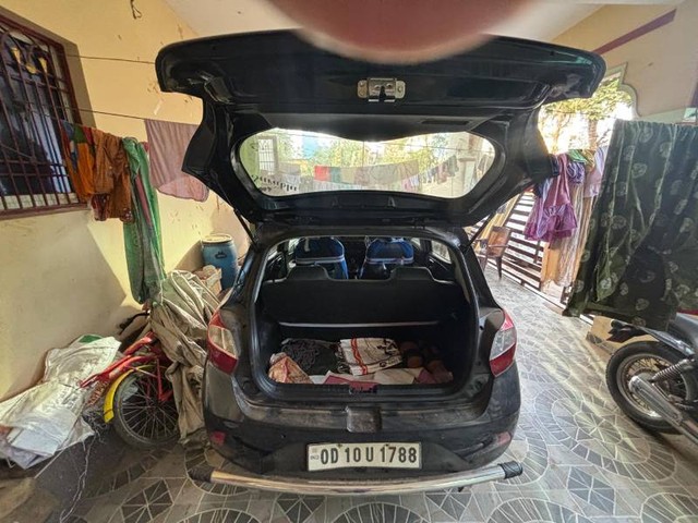 Second-hand 2022 Hyundai Grand i10 Nios Asta for sale in Koraput-4