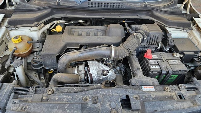 Second-hand 2022 Mahindra XUV300 W8 Option Diesel BSVI for sale in Badlapur-1