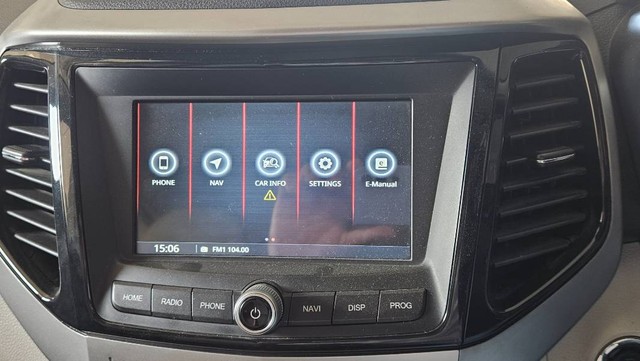 Second-hand 2022 Mahindra XUV300 W8 Option Diesel BSVI for sale in Badlapur-6