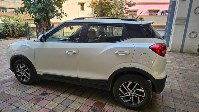 Second-hand 2022 Mahindra XUV300 W8 Option Diesel BSVI for sale in Badlapur-8