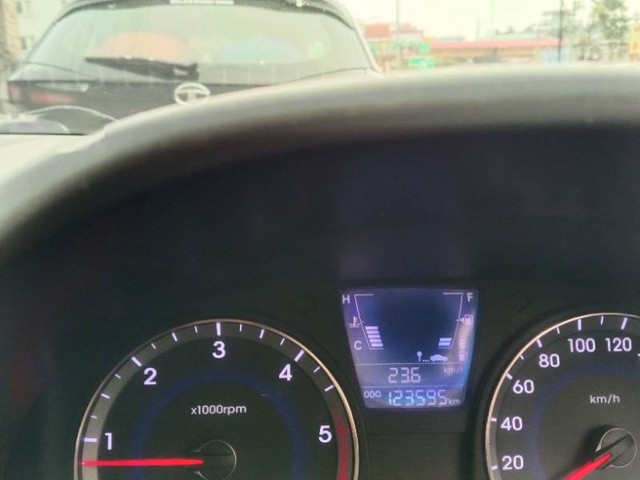 Second-hand 2012 Hyundai Verna 1.6 CRDI for sale in Vellore-4