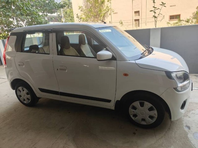 Second-hand 2024 Maruti Wagon R VXI for sale in Vijayawada-5