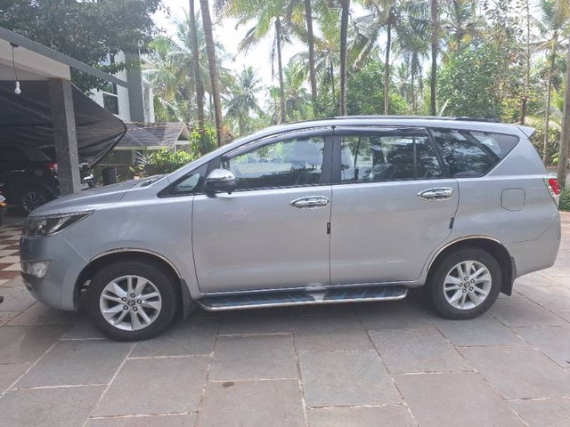 Second-hand 2018 Toyota Innova Crysta 2.4 G MT 8S BSIV for sale in Kasaragod-1