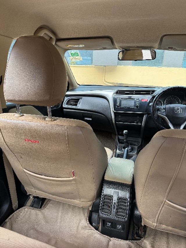 Second-hand 2014 Honda City i DTEC VX for sale in Manali-8