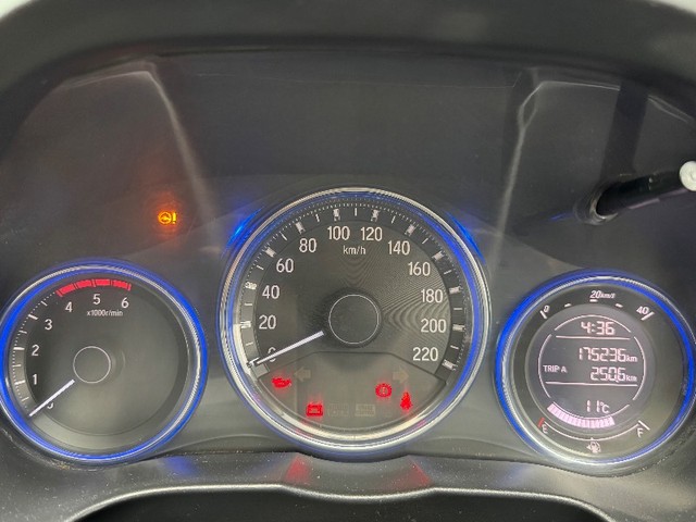 Second-hand 2014 Honda City i DTEC VX for sale in Manali-9