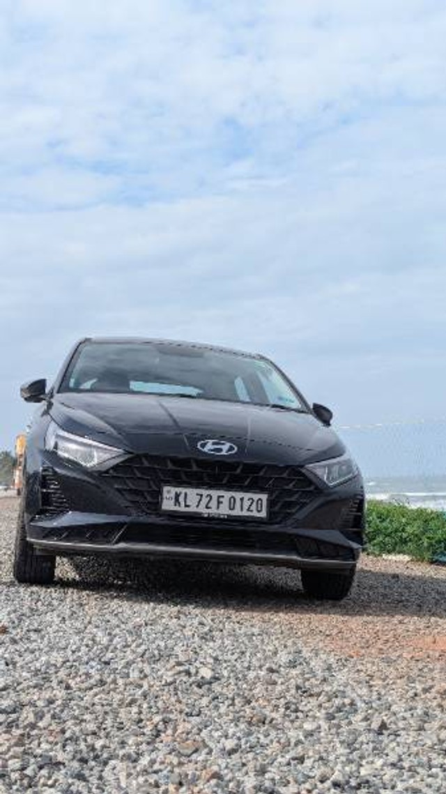 Second-hand 2025 Hyundai i20 Asta for sale in Wayanad-2