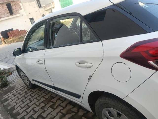 Second-hand 2016 Hyundai i20 Sportz 1.4 CRDi for sale in Sangrur-4
